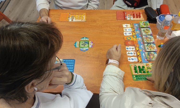 Társasjáték hétfő a Wekerlei Könyvtárban :: 2025.10.06.