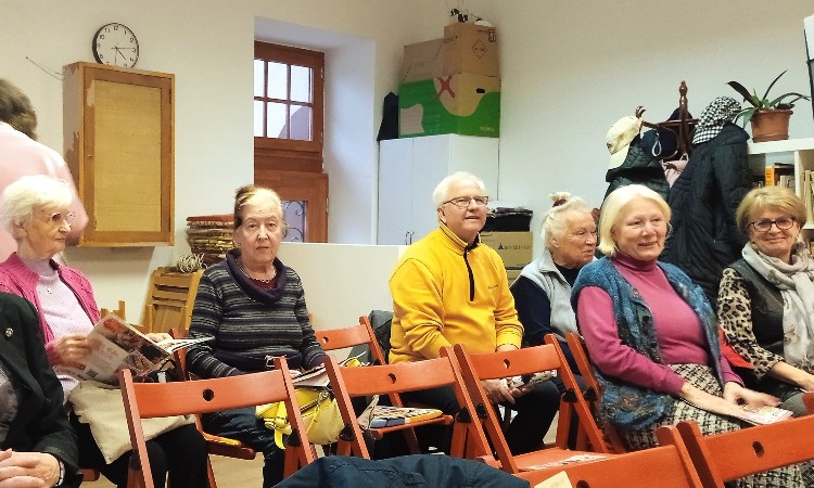 Sanzonok világa - Nőnapi köszöntő :: 2024.03.08.