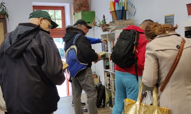 Őszi Könyves Ajándéknapok - Hétfői könyvválogatás képeken :: 2025.09.29.