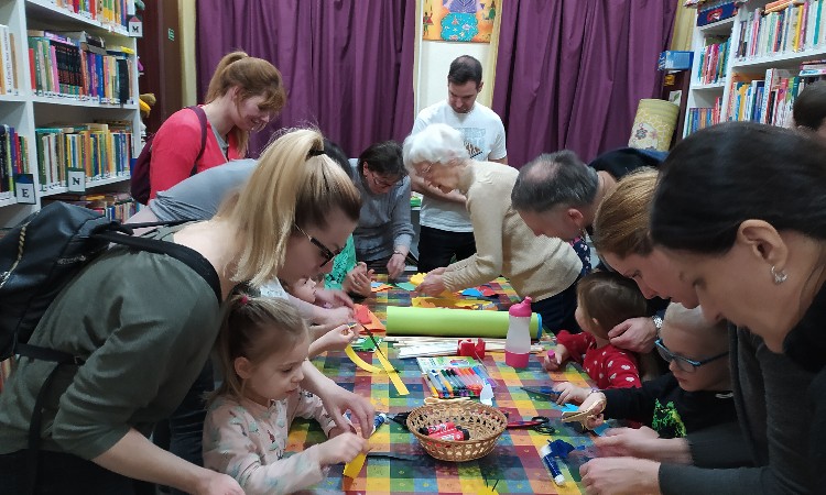 Tavaszváró mesék és vidám kézműveskedés - Péntek esti mesék