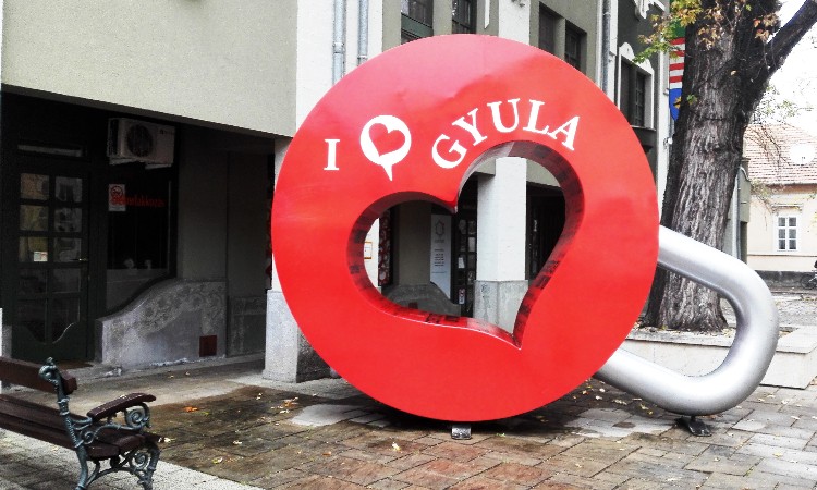 „Wekerlei világjárók” pótló - Virtuális utazás Gyulára, a szépséges történelmi fürdővárosba