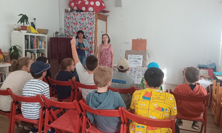 A népmese napjának ünnepe kispesti iskolásokkal :: 2025.09.23.