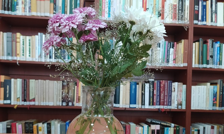 A költészet világnapja versekben