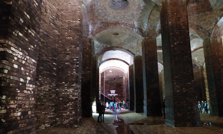 Fotós séta a Kőbányai Víztároló Medencében - Wekerlei világjárók