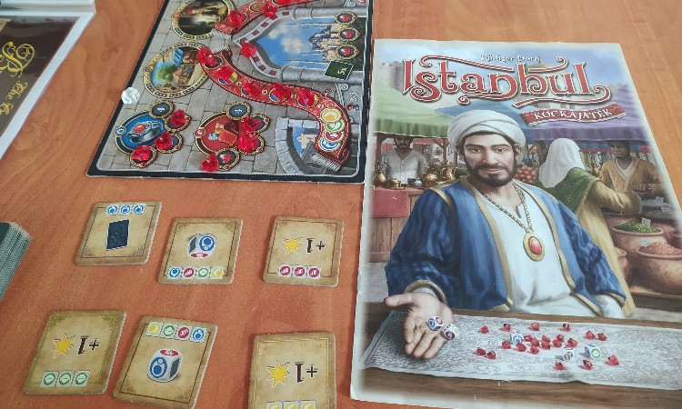 Társasjáték a Wekerlei Könyvtárban :: 2025.08.06.