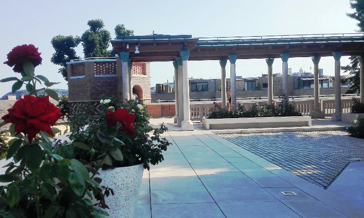 Wekerlei világjárók - Egy romantikus online séta Bálint napra