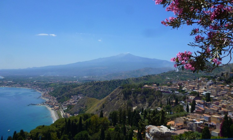 Wekerlei világjárók - Szicíliai álom