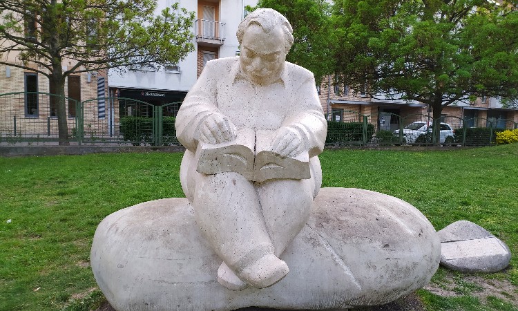 Olvass online! - Lázár Ervin 1936-ban május 5-én született