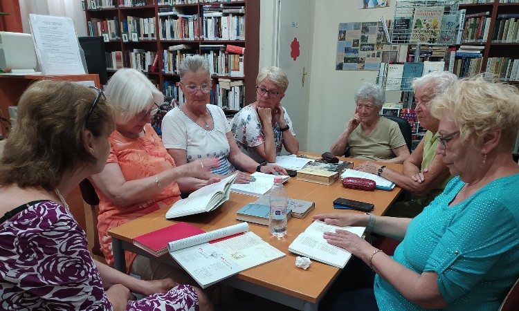 Nyár a költészetben - Versbarátok klubja :: 2026.07.03.