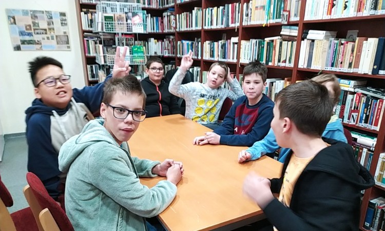 A madarak és fák napja - Érdekes természetközeli óra :: 2025.05.13.