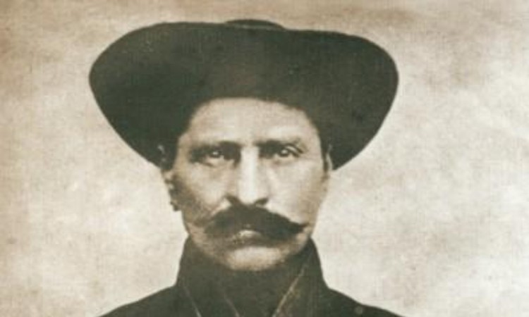 Olvass online! - Rózsa Sándor születésnapjára