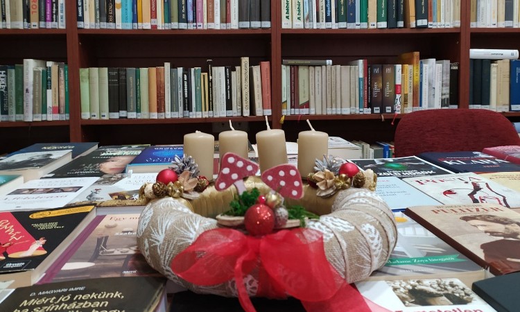 2022. évi december havi programok a Wekerlei Könyvtárban