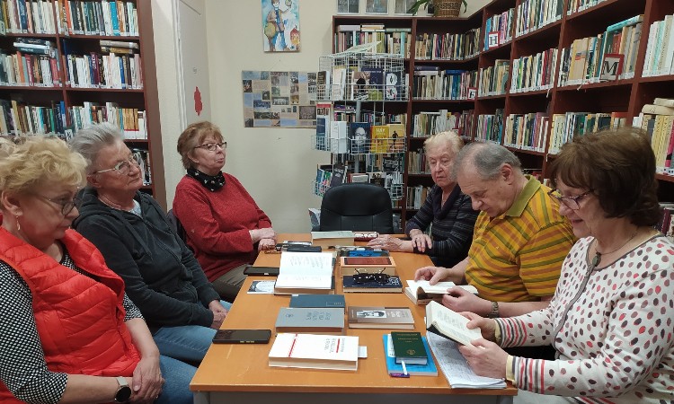 Nagy László költészete - Versbarátok klubja :: 2024.07.12.