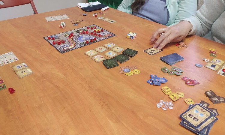 Társasjáték hétfő a Wekerlei Könyvtárban :: 2025.05.26.