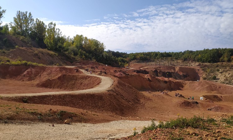 Wekerlei világjárók - ŰRBÉLI „ROZSDÁS” SÉTA