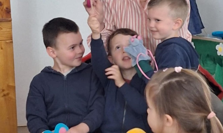 A madarak és fák napja - Mesés foglakozás óvodásoknak :: 2025.05.13.