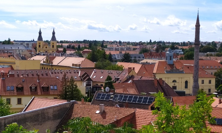 Télből a nyárba - Fotós séta Egerben - Wekerlei világjárók :: 2024. 01. 19-31.