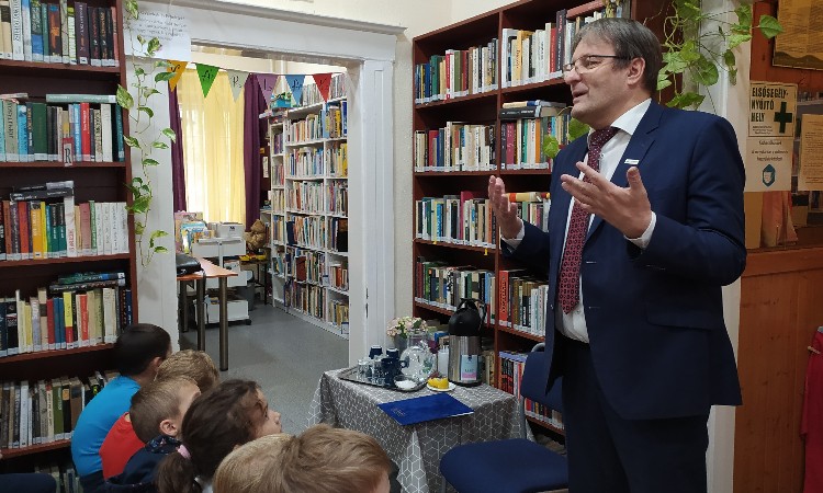 A népmese napja - Népmesék kispesti iskolás csoportoknak