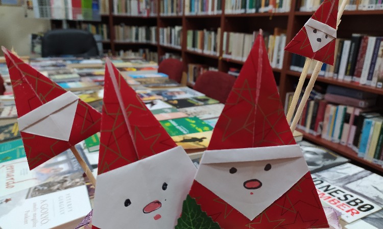 Mikulásváró mesék - Péntek esti mesék