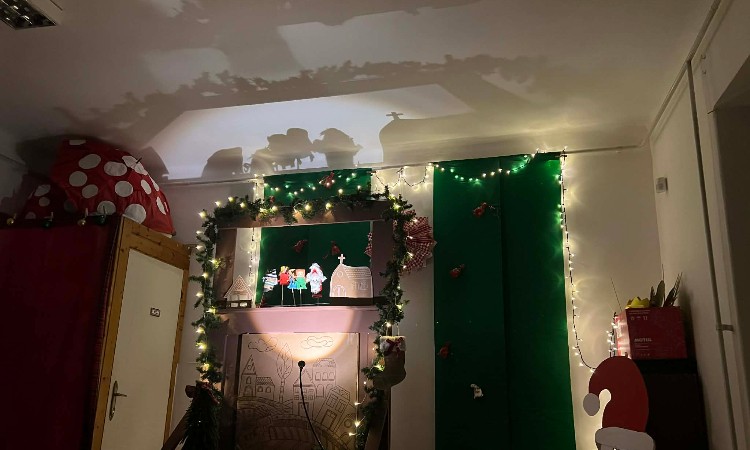 Mikulásváró mesék - Péntek esti mesék :: 2025.11.28.