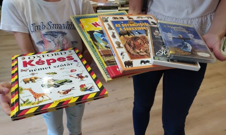 Nyári könyves ajándéknapok :: 2026.06.22-24.