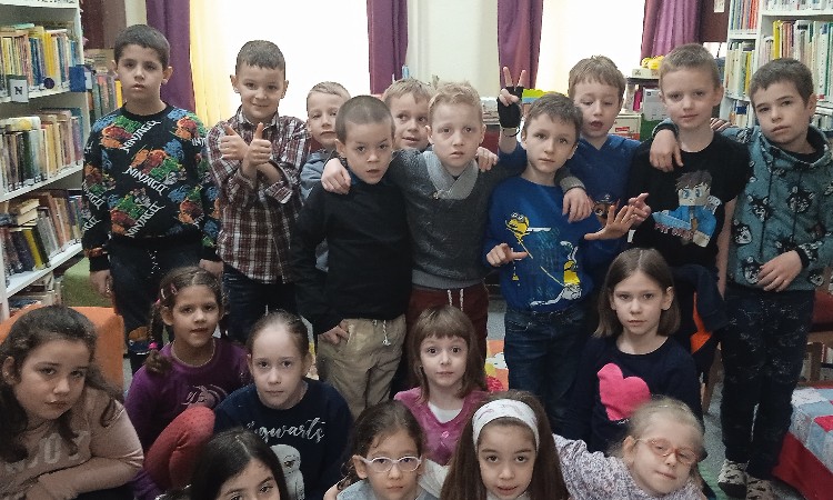 Rendhagyó könyvtári óra :: 2024.03.08