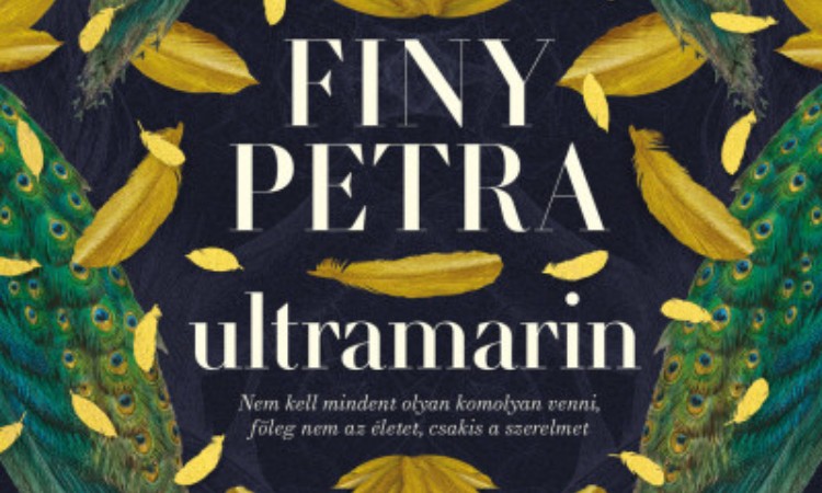 Finy Petra: Ultramarin