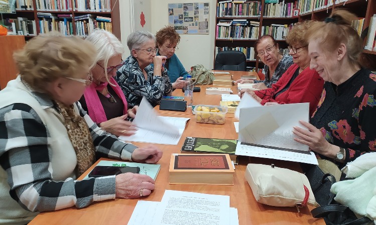 A magyar nyelv napja a Versbarátokkal - Versbarátok klubja